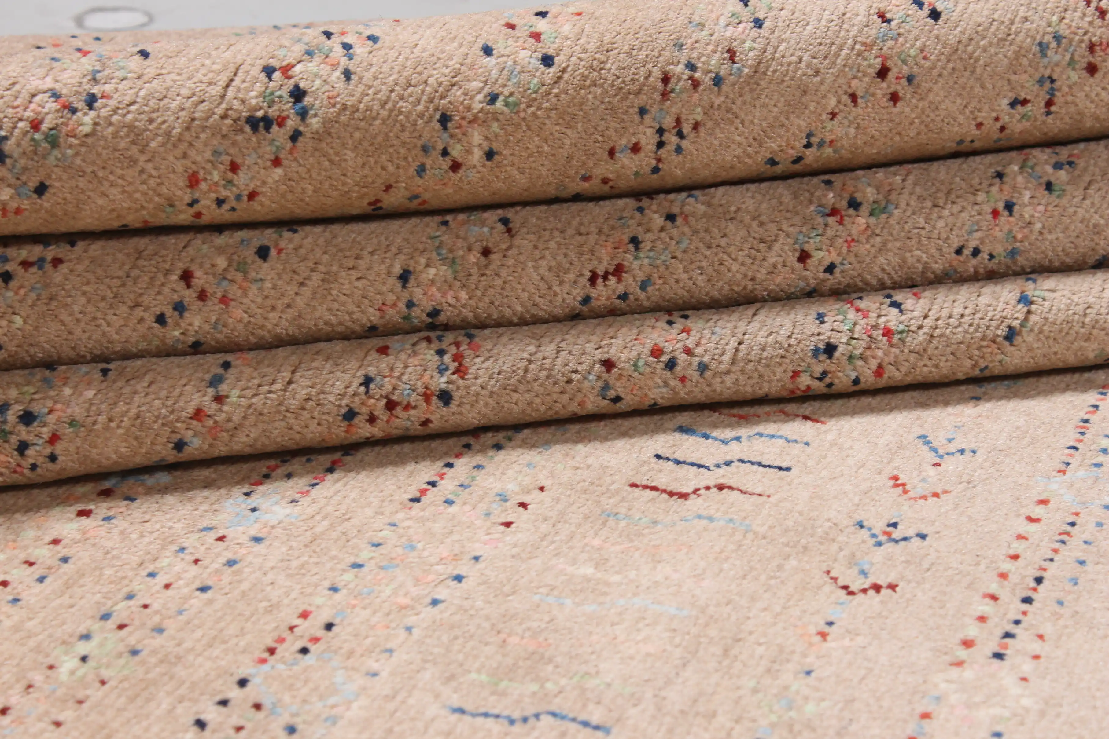 beige berjasta