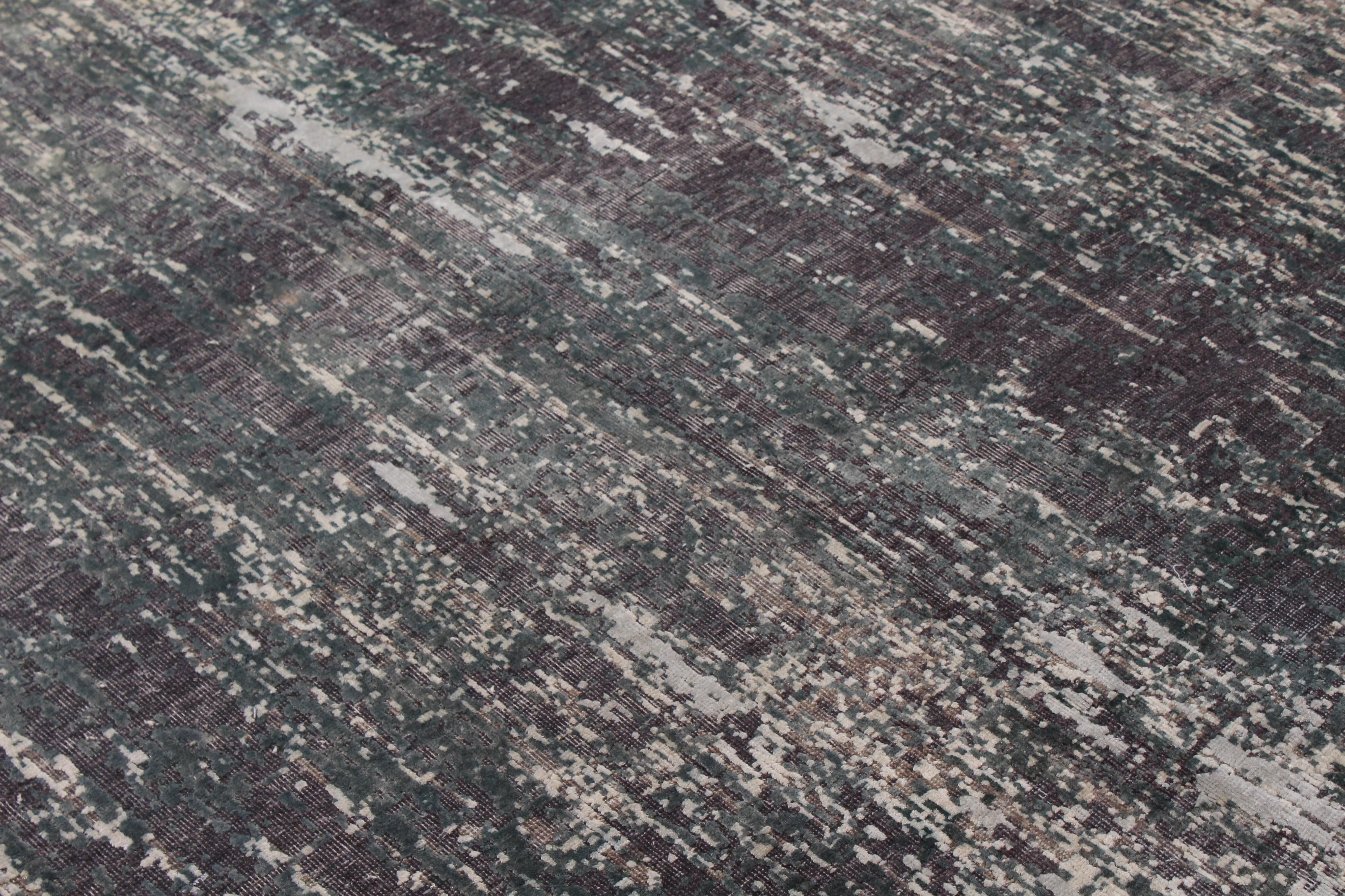 Blackish gray Modern