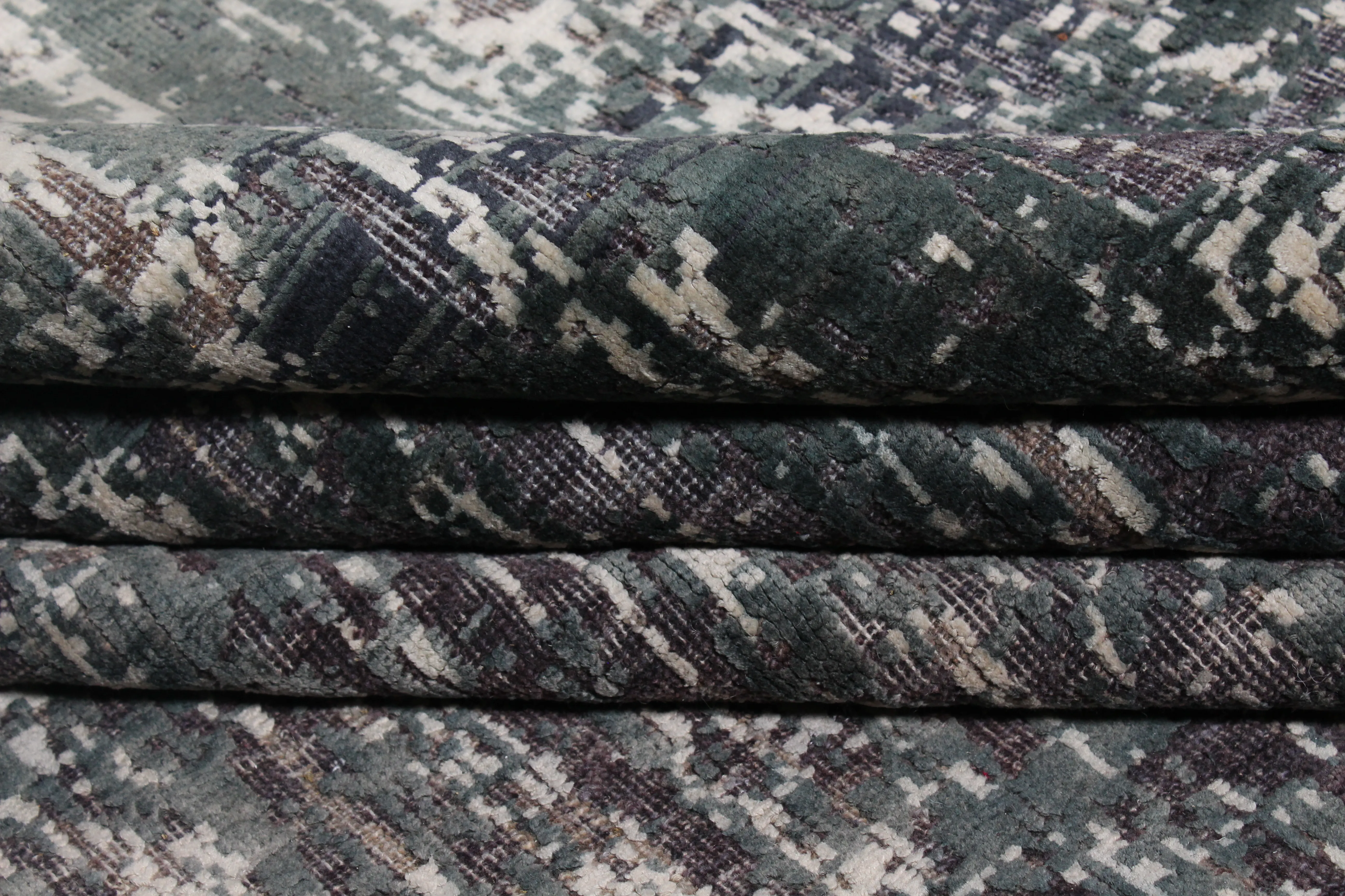 Blackish gray Modern