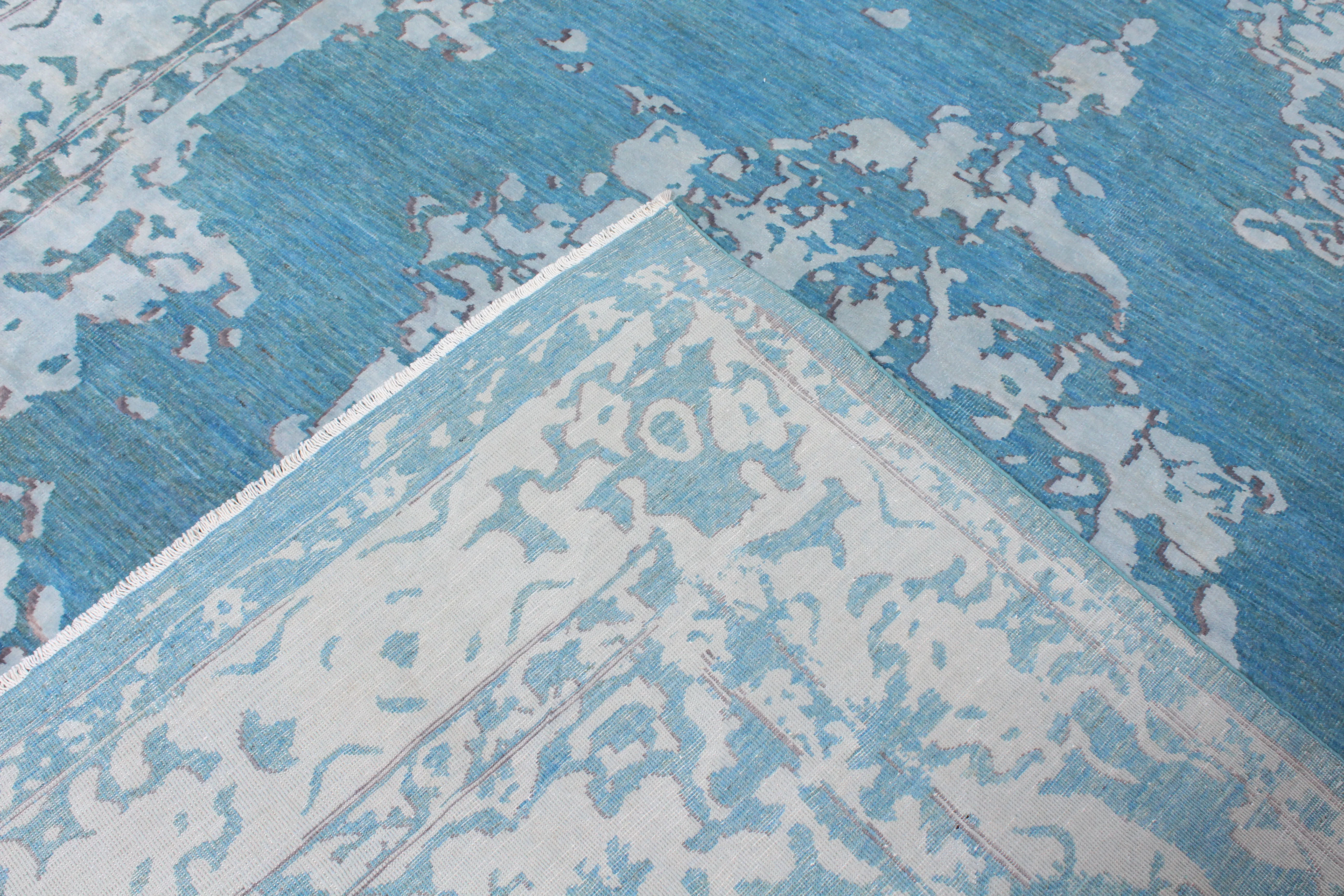 Medallion turquoise Trad Modern