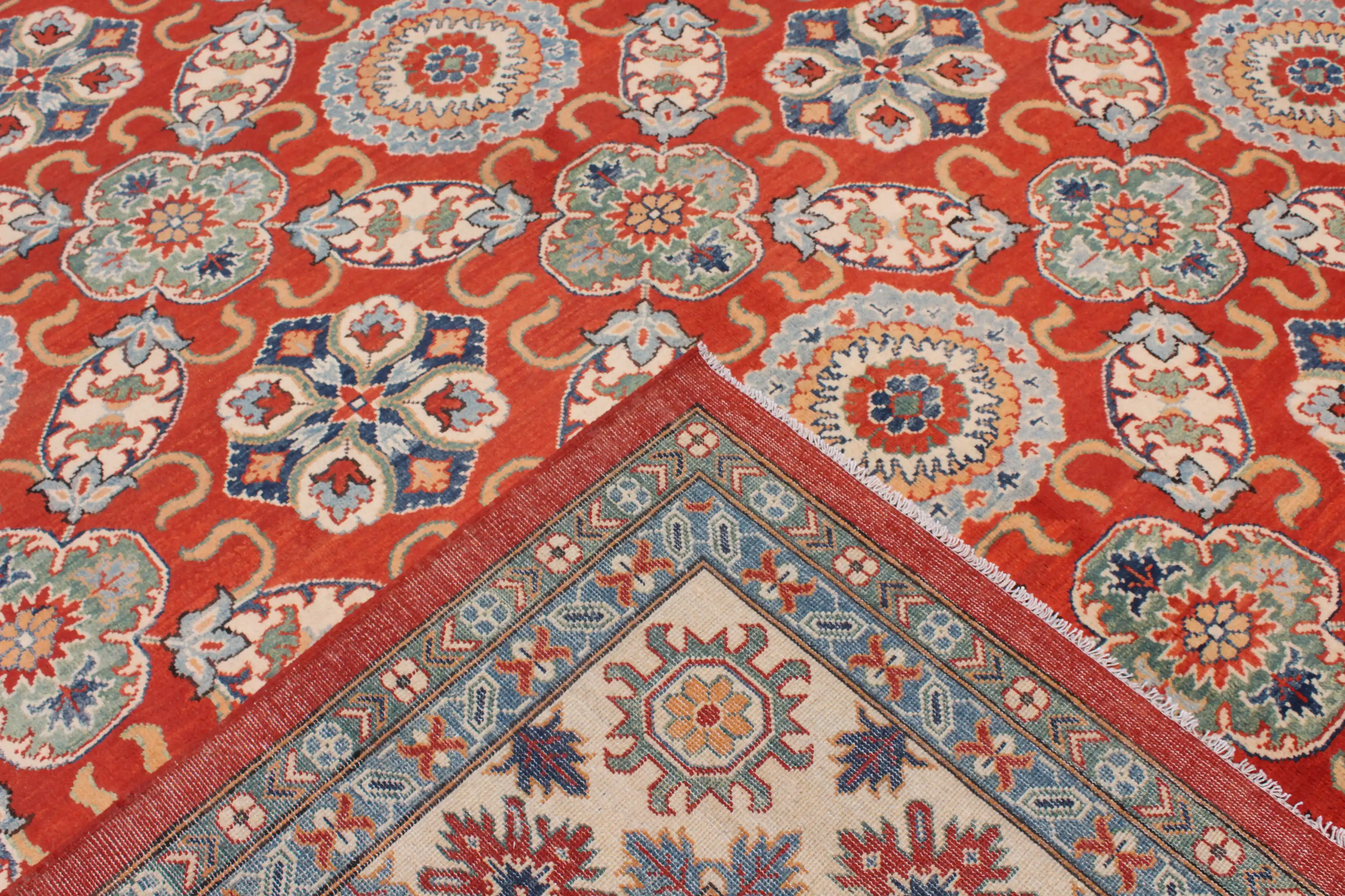 Commercial kazak