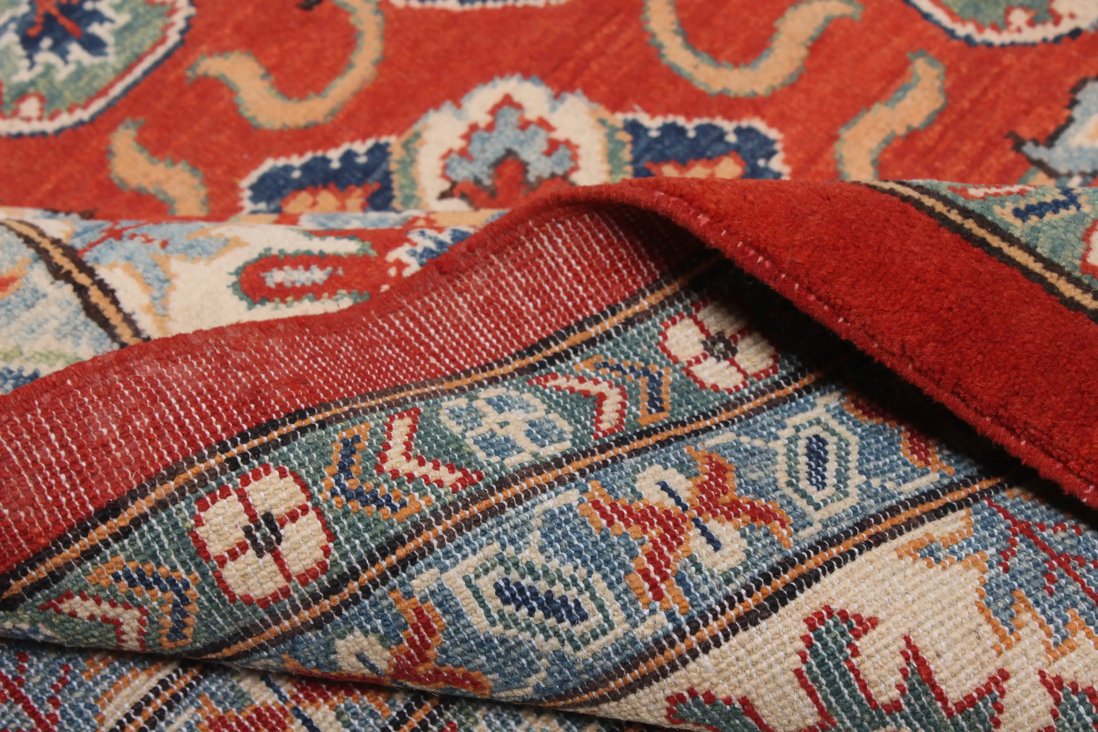 Commercial kazak