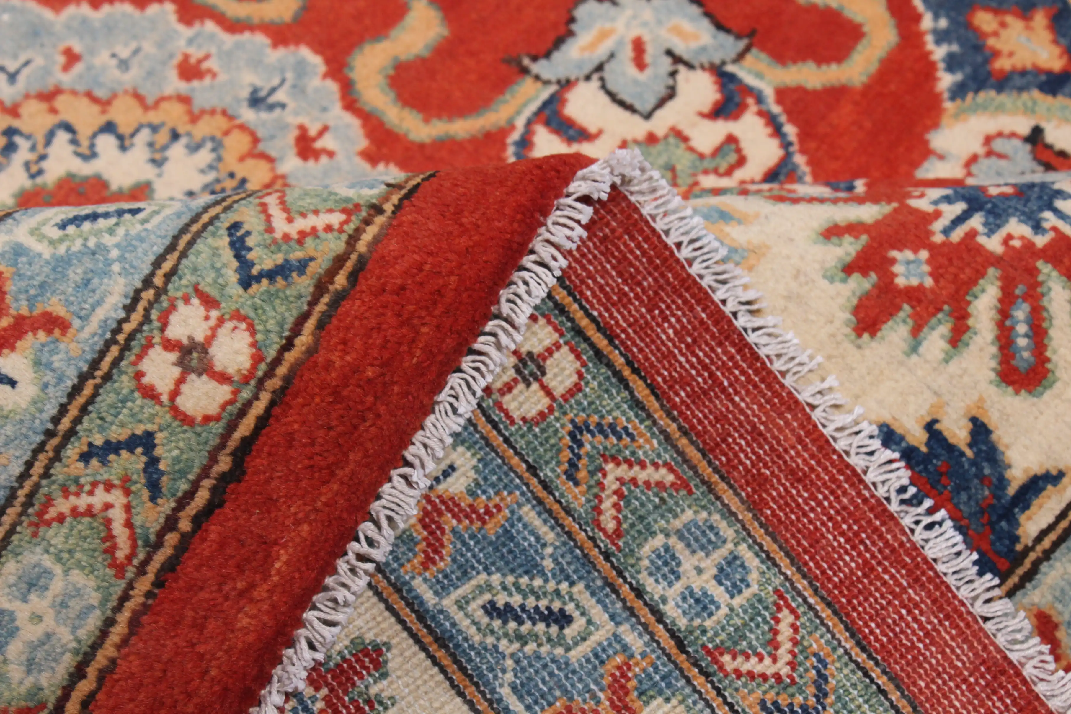 Commercial kazak